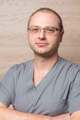 doktor specjalista ortopedii Mikołaj Dąbrowski